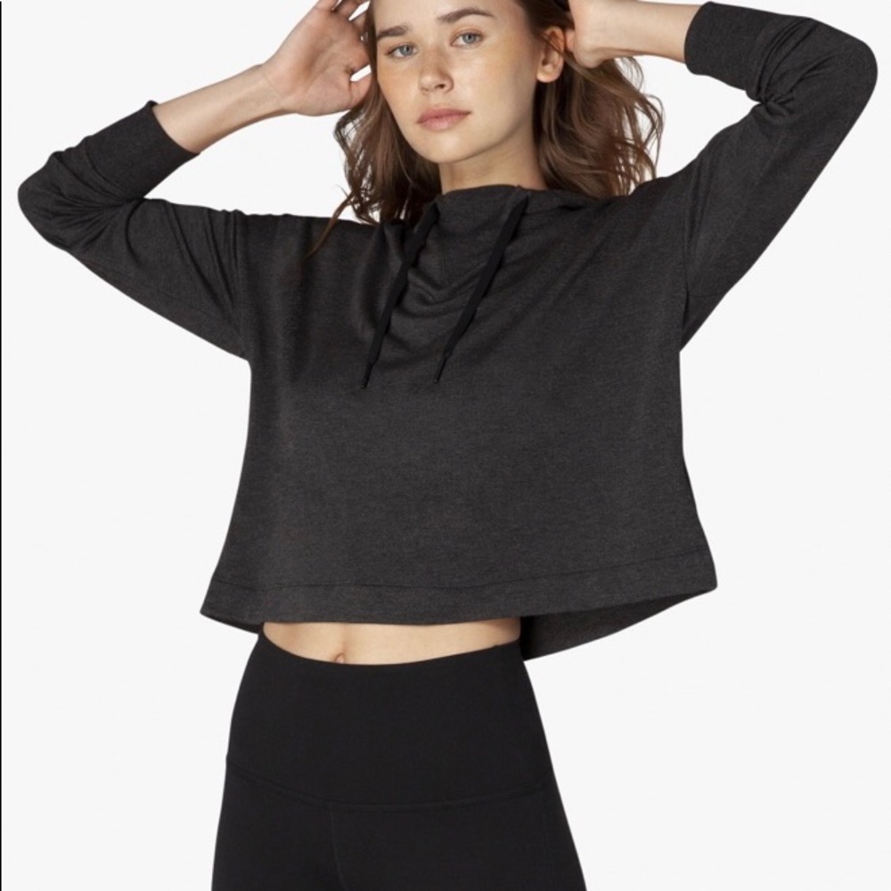 NEW Beyond yoga cropped hoodie charcoal gray (XS)